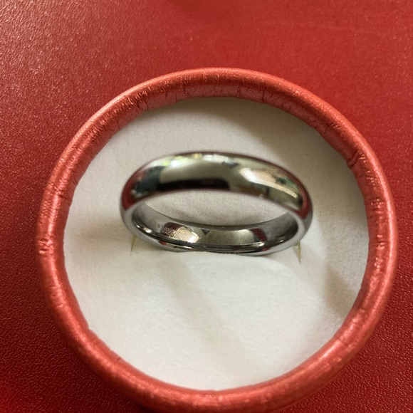 Tungsten Carbide Band Magnum by NStar Highly polished rolled edge band Size 13 - Picture 2 of 6